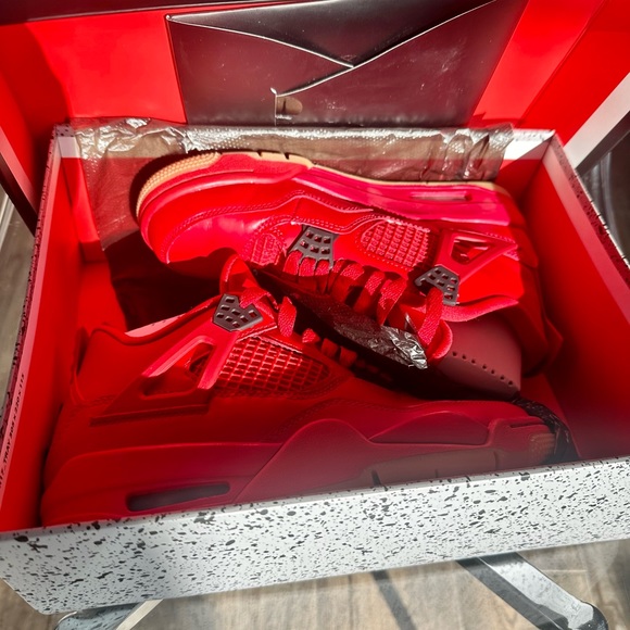 All red Retro Jordan 4s NRG🔥 - Picture 3 of 9
